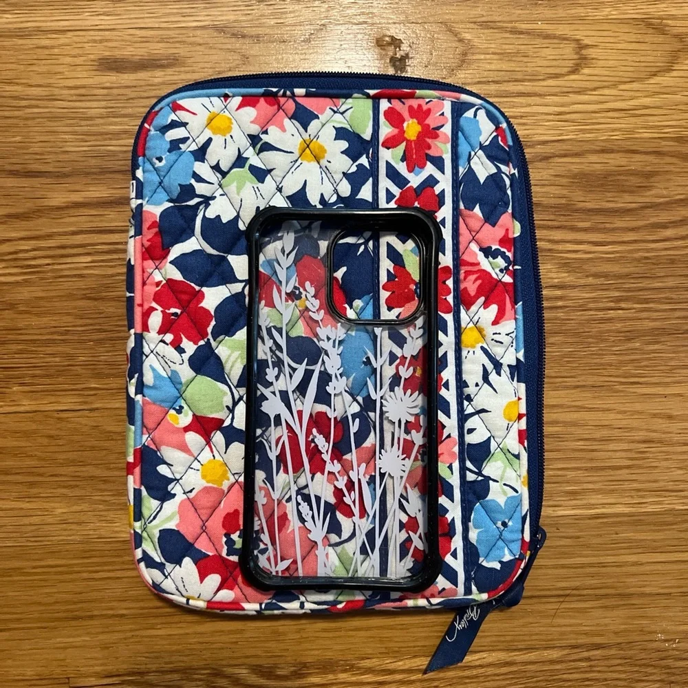 Vera Bradley Floral Tablet Sleeve - Red, Blue, White